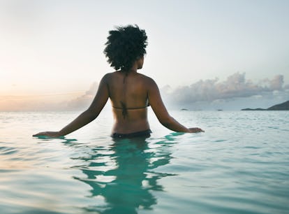 A woman uses ocean captions for her sea pics on the water.