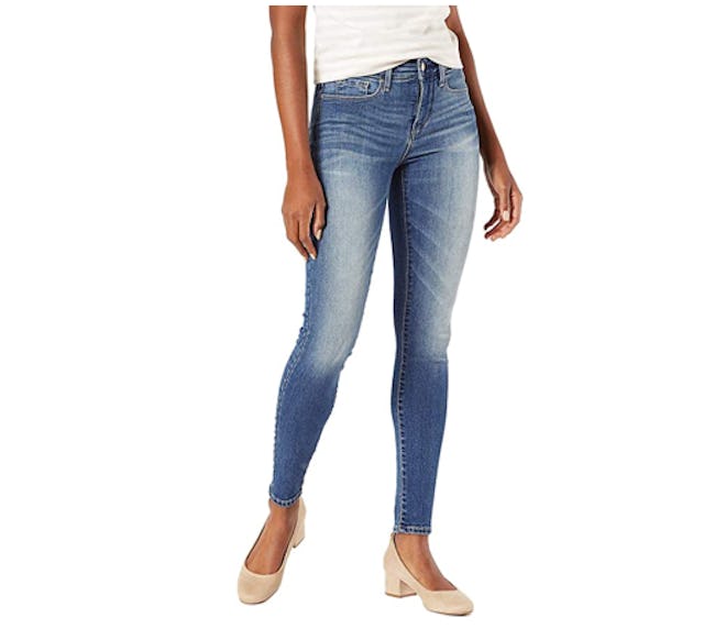 Signature by Levi Strauss & Co Totally Shaping Skinny Jeans