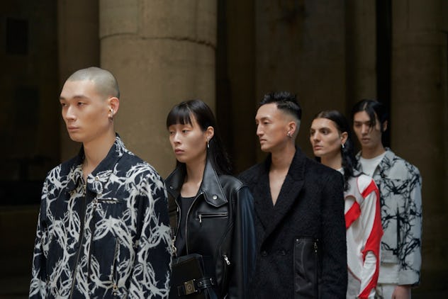 7 Emerging Designers To Know From Seoul Fashion Week Fall 2021 7 Emerging Designers To Know From Seoul Fashion Week Fall 2021