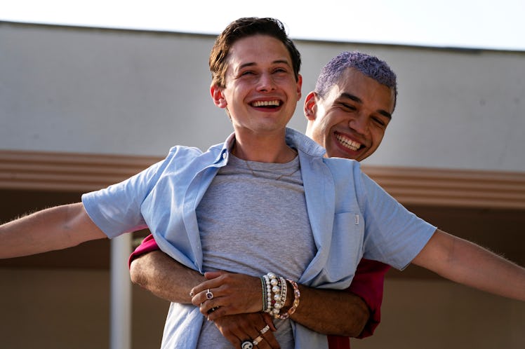 Uly Schlesinger as Nathan and Justice Smith as Chester in Generation.