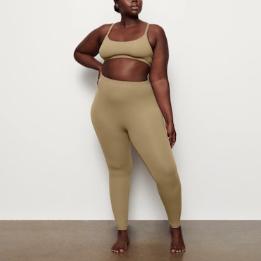 SKIMS' Fits Everybody Collection Released New Items Like Leggings