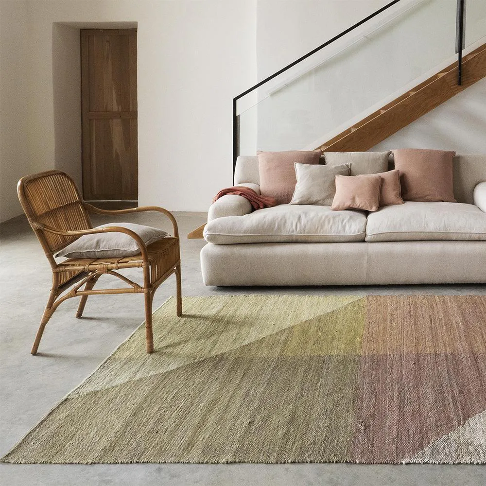The Cozy Home Office Must-Haves That Make Up Drew Barrymore's ...