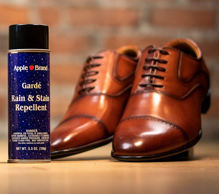 Apple Brand Garde Rain & Stain Water Repellent