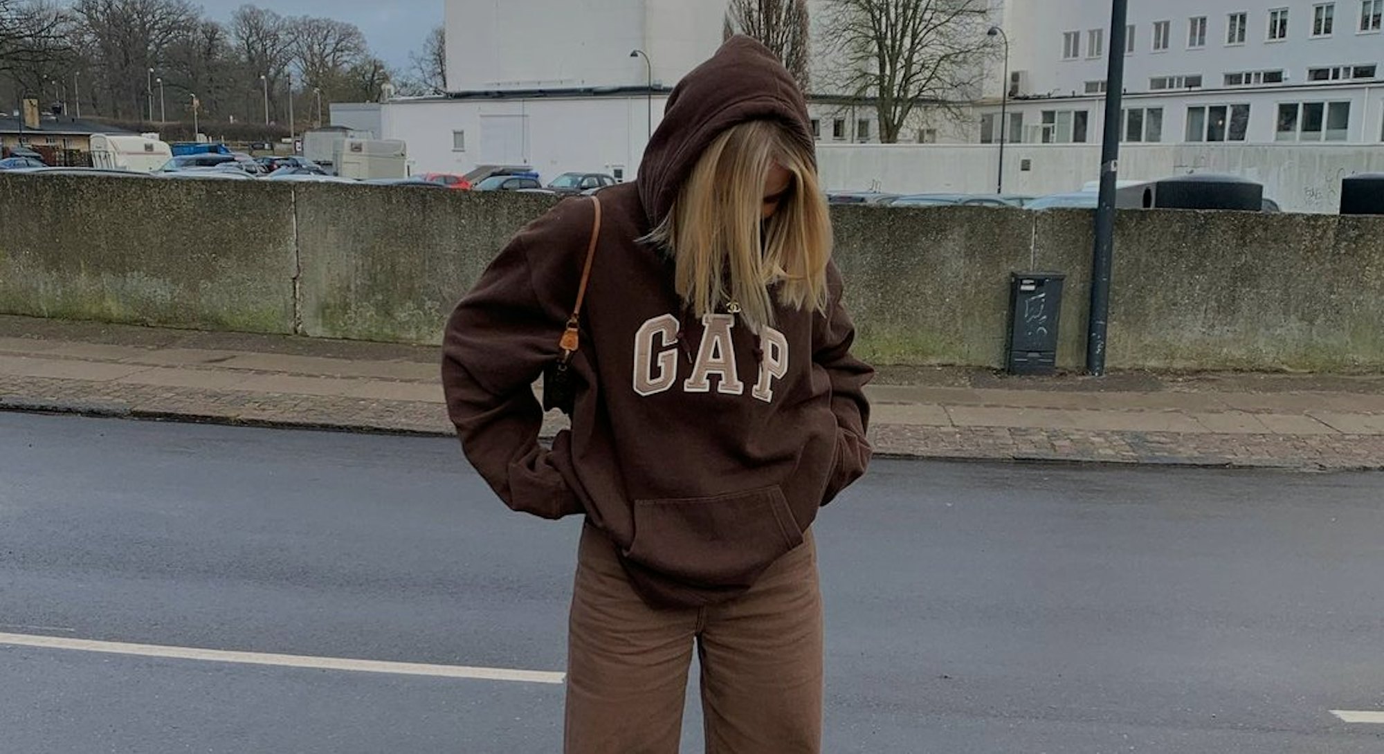 Gap hoodie brown vintage.