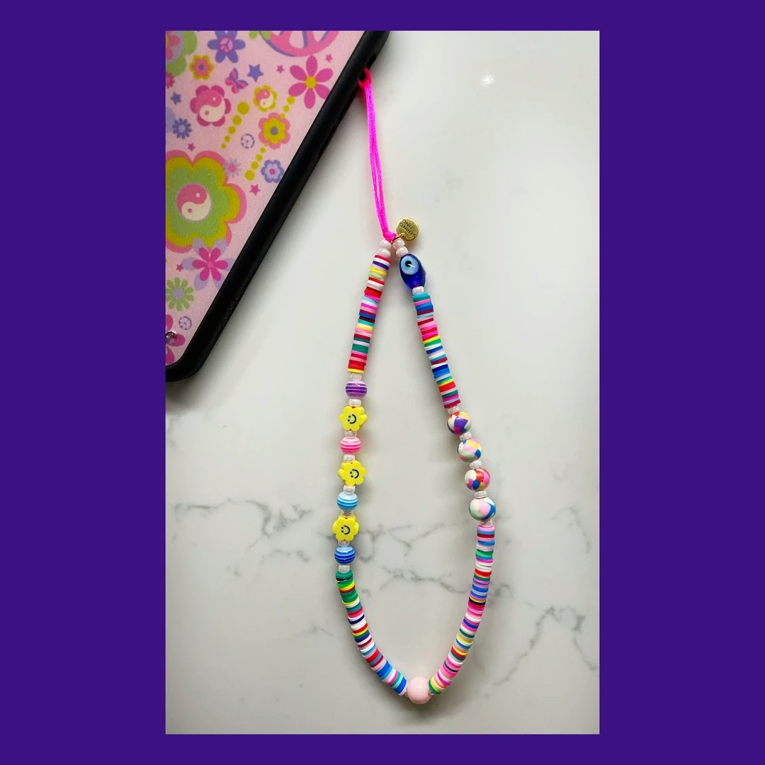Phone Straps Made of Beads, Crystal and a Bit of Whimsy - The New York Times