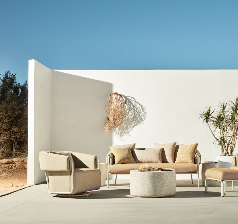 crate and barrel indoor outdoor decor trend