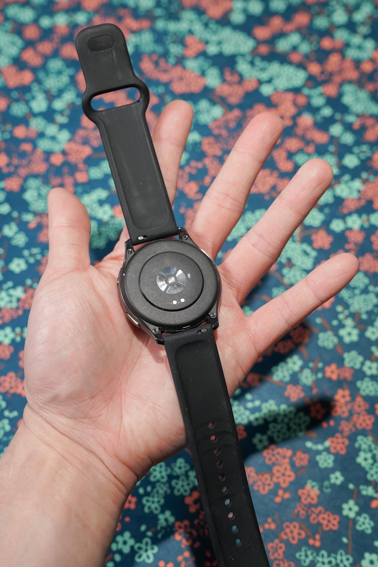 The OnePlus Watch has heart rate, stress, sleep, and blood oxygen monitoring.