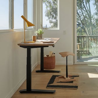 Floyd Standing Desk