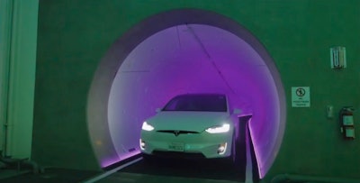 First Videos of The Boring Company's LVCC Loop In Action 