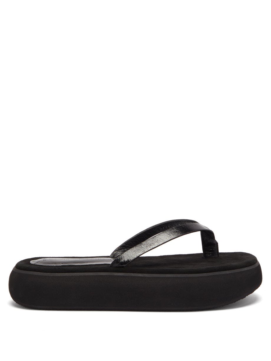 squishy flip flops 2000s