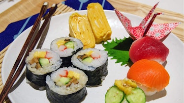 Learn how to throw a home sushi party: an interactive cooking lesson from Tokyo