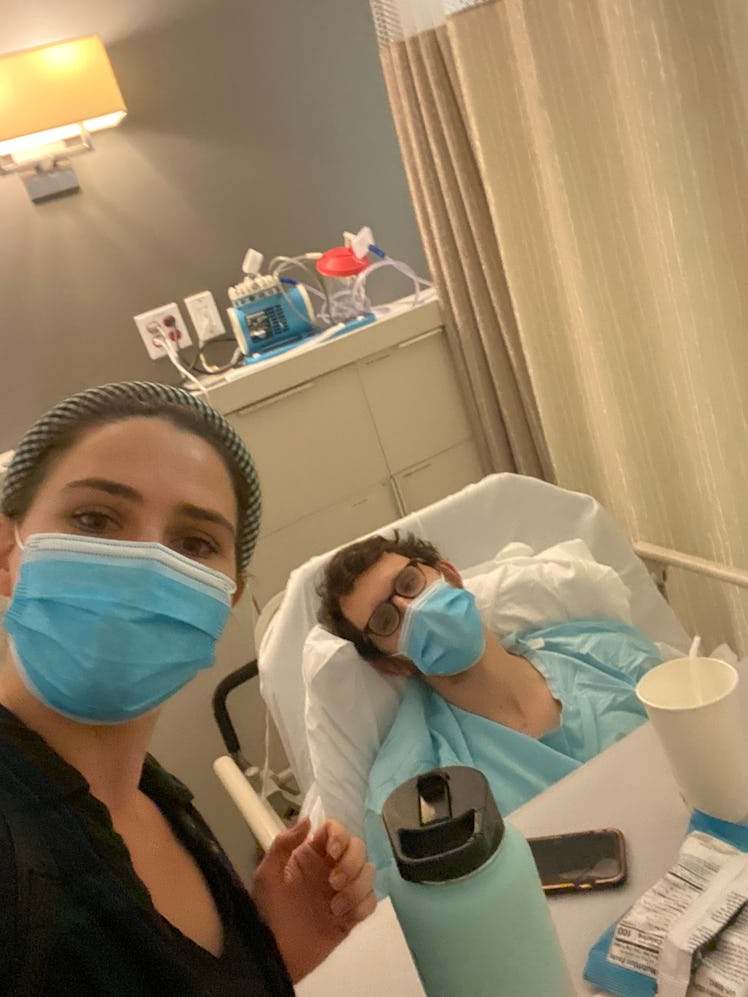 Gaby taking a selfie with Ben after his surgery