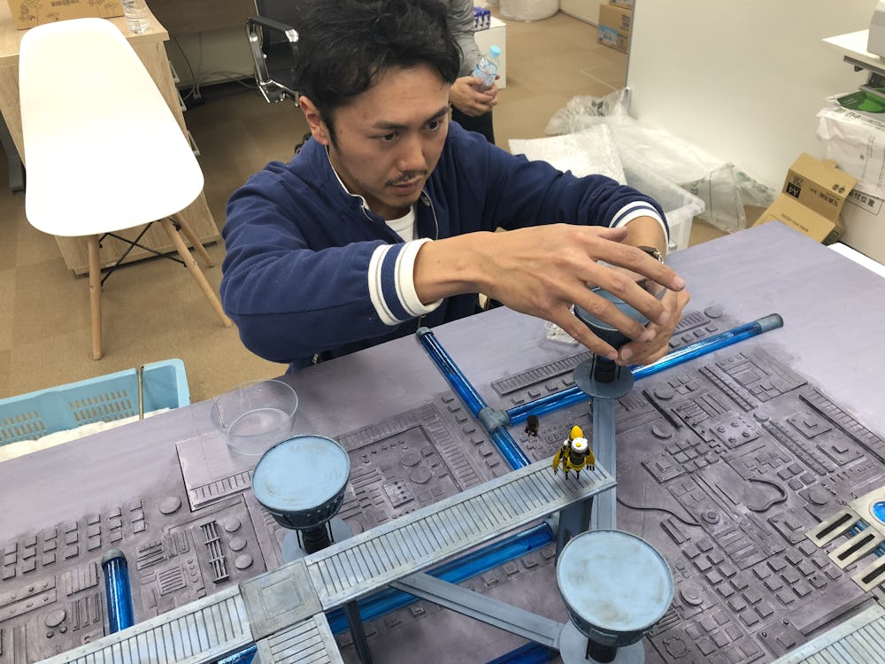 Mistwalker developer creating diorama