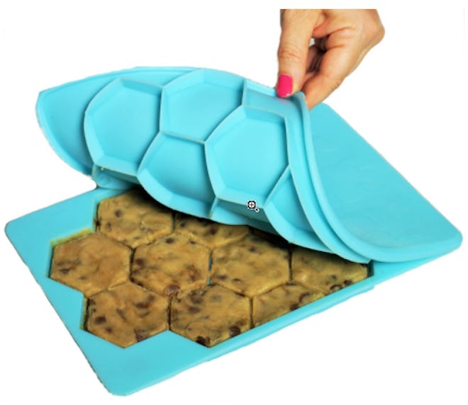 Shape+Store Cookie Cutter and Freezer Container