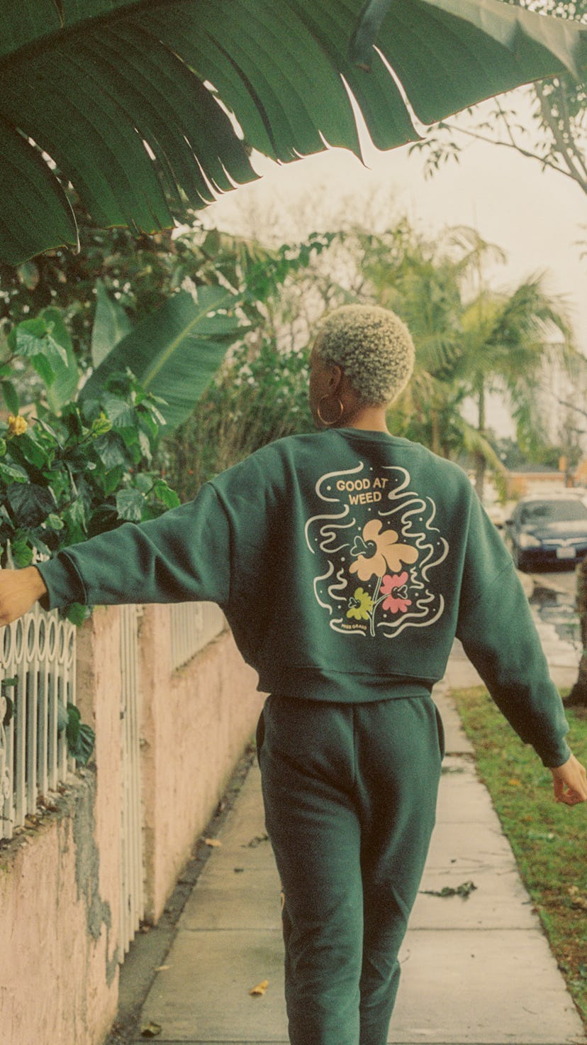 Miss Grass Sweatshirt.