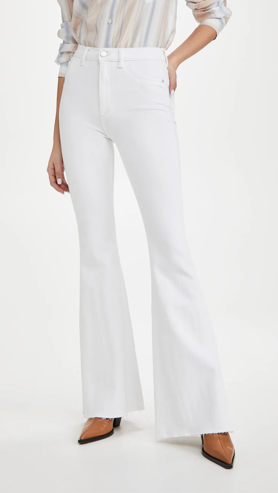 19 White Jeans \u0026 Denim Pieces That Will 