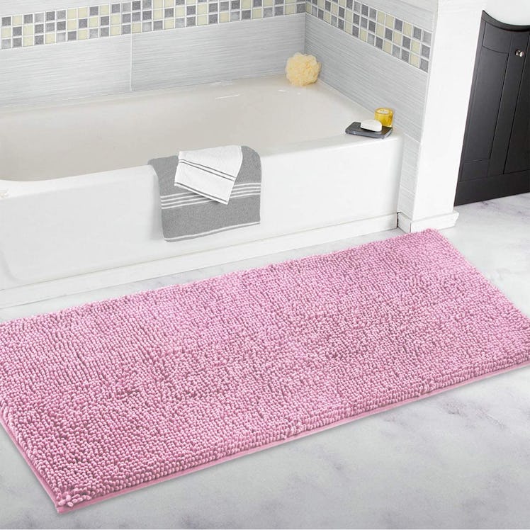 Mayshine  Luxury Chenille Bath Rug