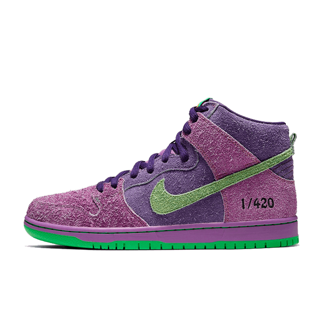 Nike SB 2020 "Purple Skunk" Dunk High