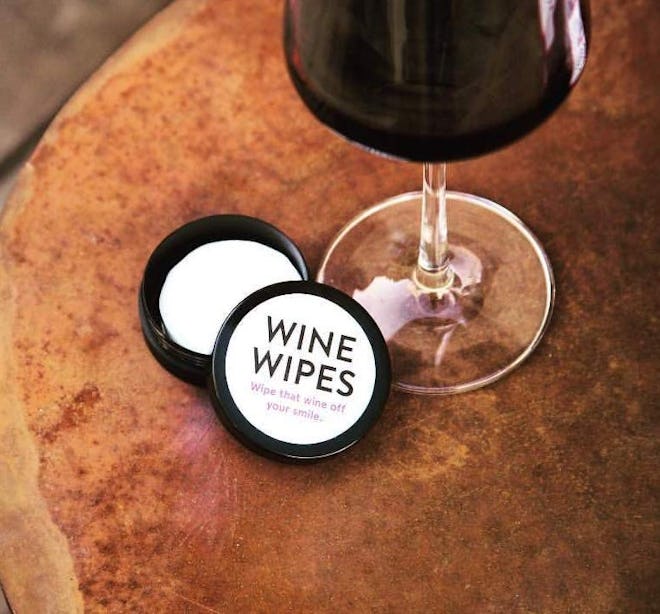The Vanity Project Wine Wipes (30 Count)