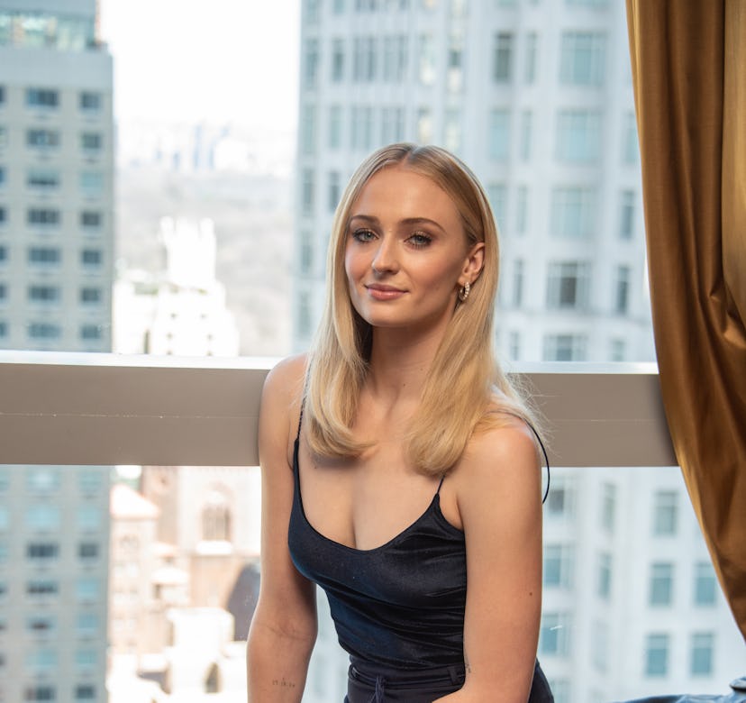 NEW YORK, NEW YORK - APRIL 04: Sophie Turner at the "Game Of Thrones" Press Conference at the Mandar...