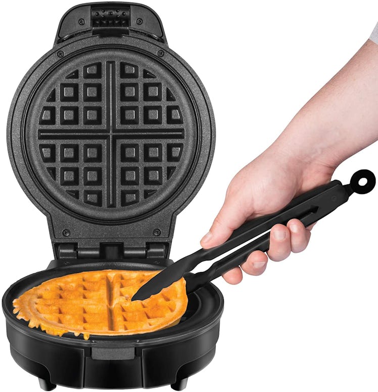 Chefman Anti-Overflow Belgian Waffle Maker