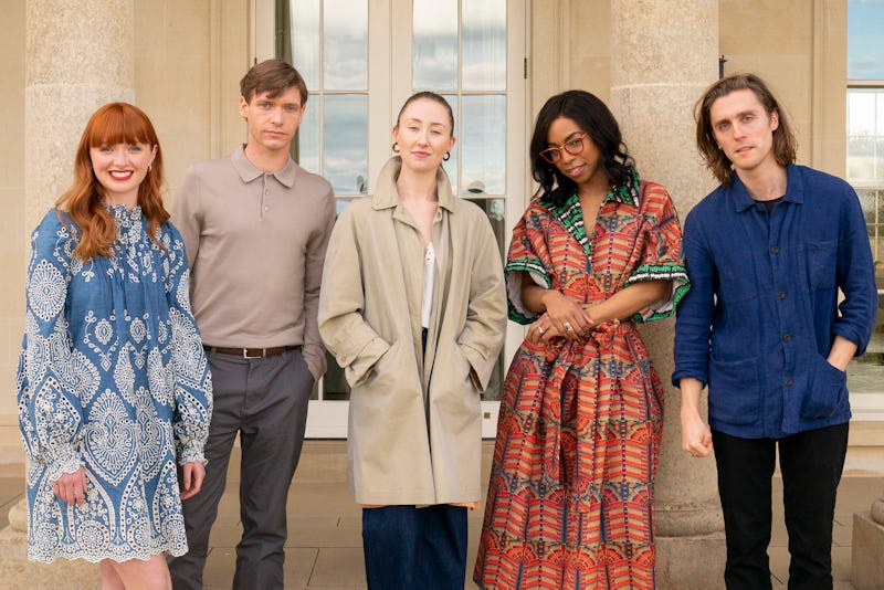 Chloe (POPPY GILBERT), Elliott (BILLY HOWLE), Becky (ERIN DOHERTY), Livia (PIPPA BENNETT-WARNER), Richard (JACK FARTHING) in BBC ONE's Chloe