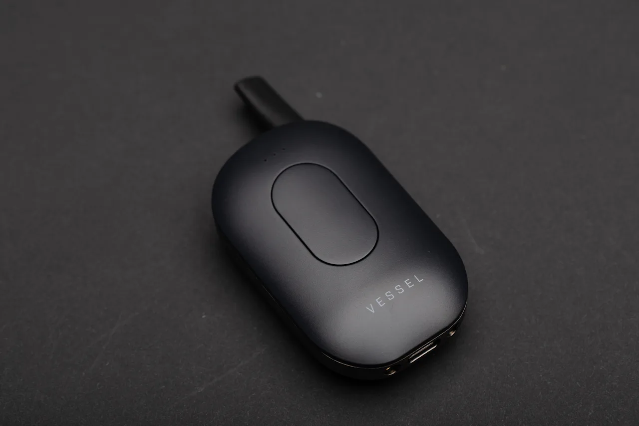 Vessel Compass review: My new favorite way to vape oil cartridges