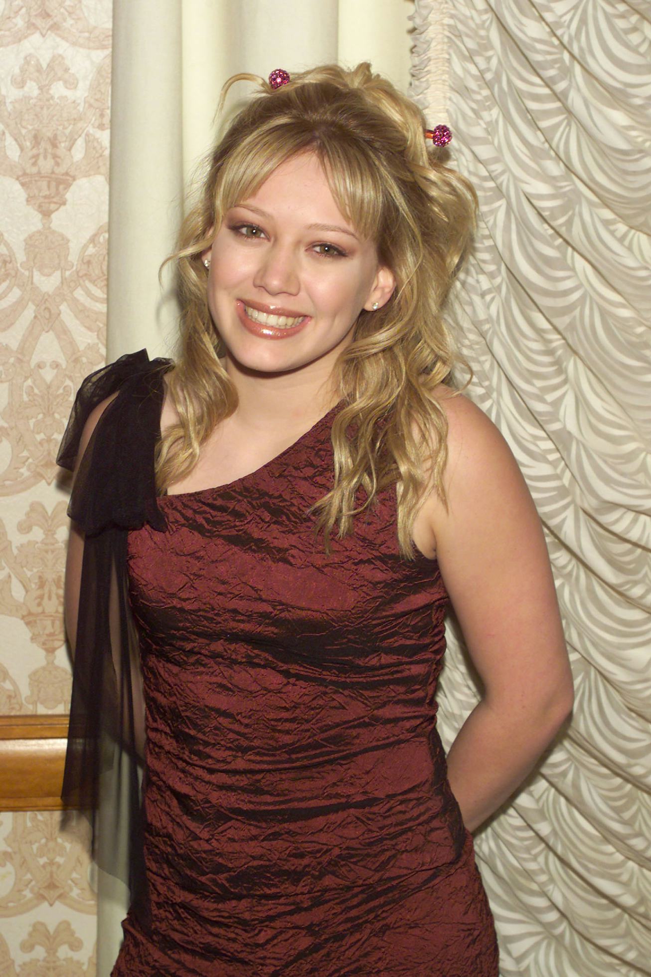 Hilary Duff, the star of the ABC/Disney Channel show "Lizzie McGuire", was a presenter at the 29th I...
