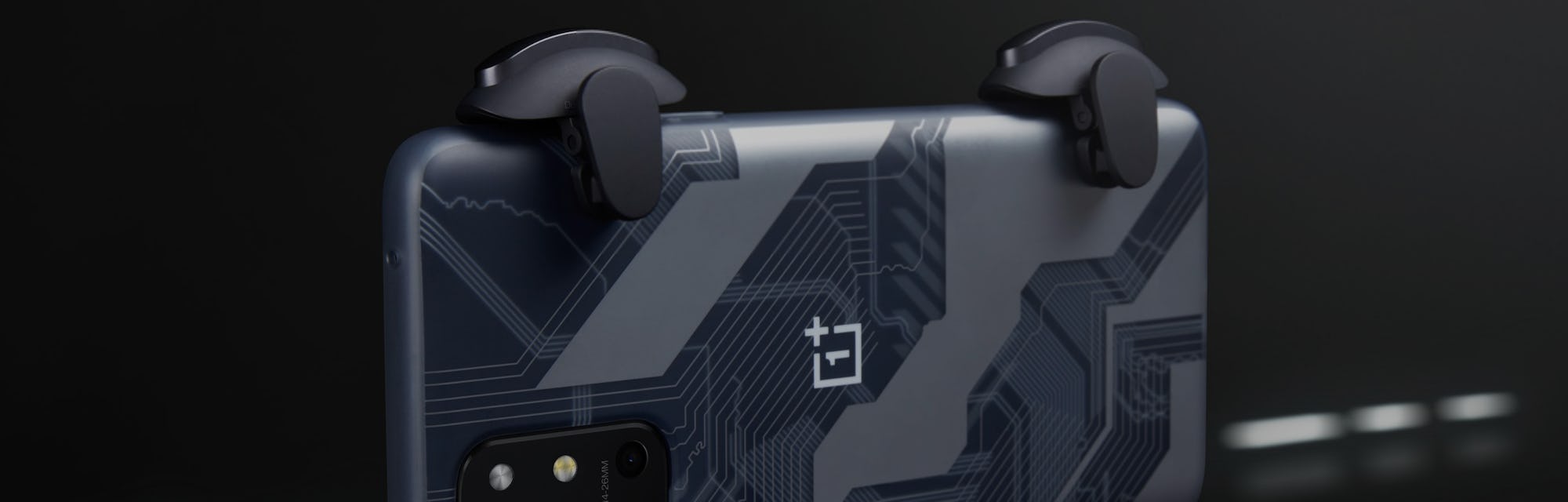 OnePlus gaming triggers accessory for smartphones