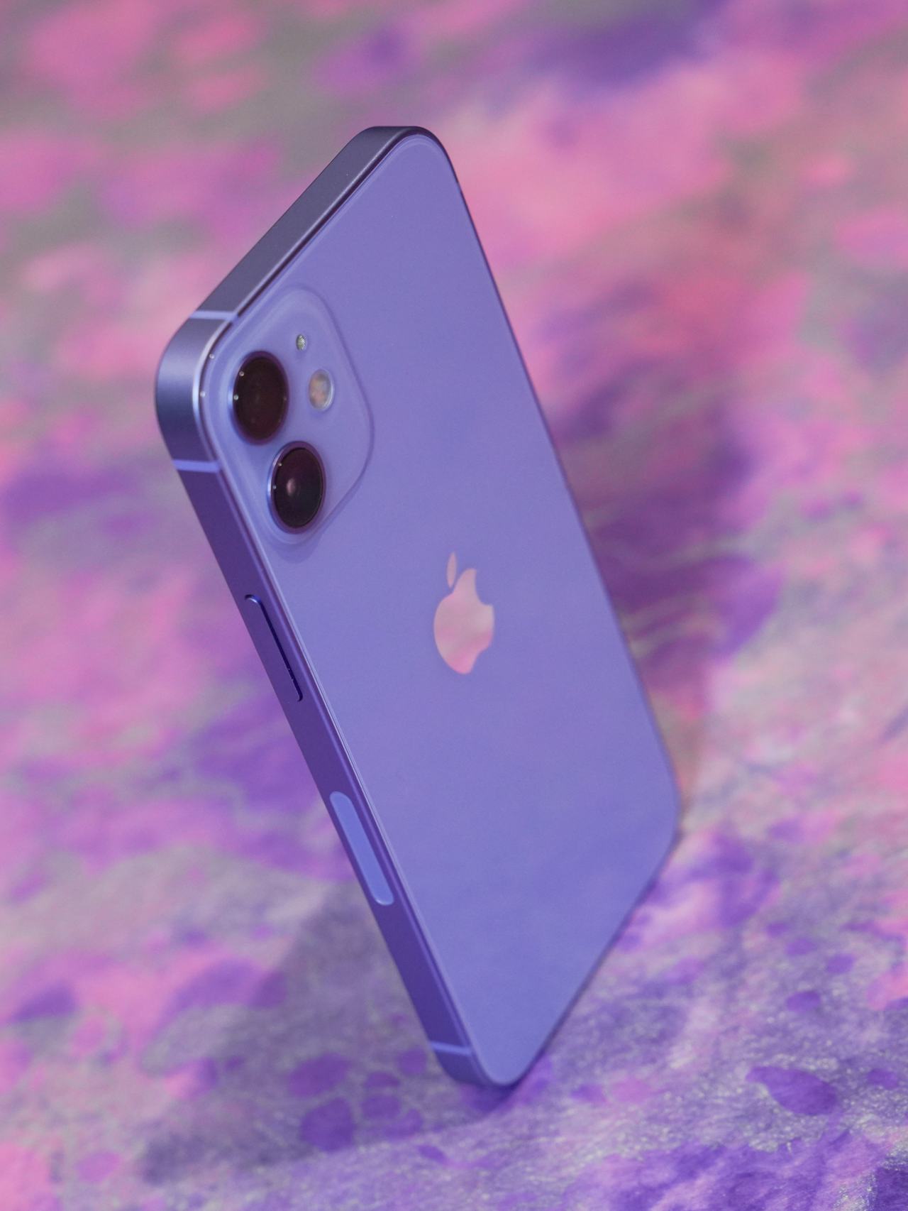 We Got The Purple Iphone 12 Mini Early And It S Absolutely Sick We Got The Purple Iphone 12 Mini Early And It S Absolutely Sick