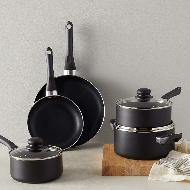 Amazon Basics Nonstick Cookware Set (8 Pieces)