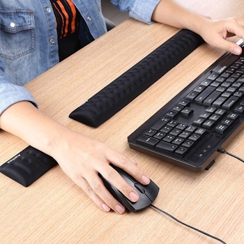 Aelfox Memory Foam Keyboard and Mouse Wrist Rests 