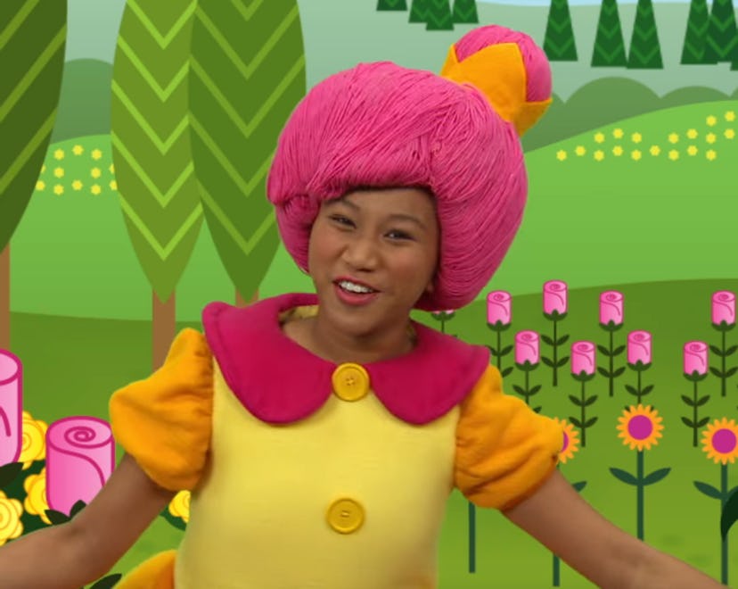 'Mother Goose Club' features a cast of colorful characters singing popular children's songs.