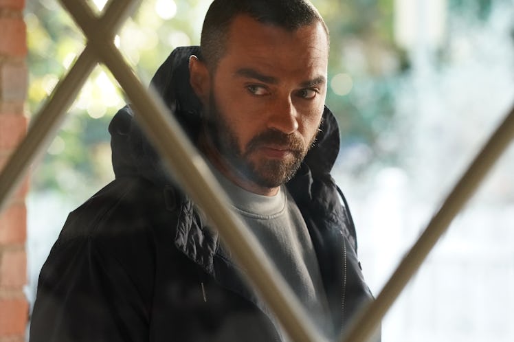 Jesse Williams as Jackson Avery in Grey's Anatomy Season 17.