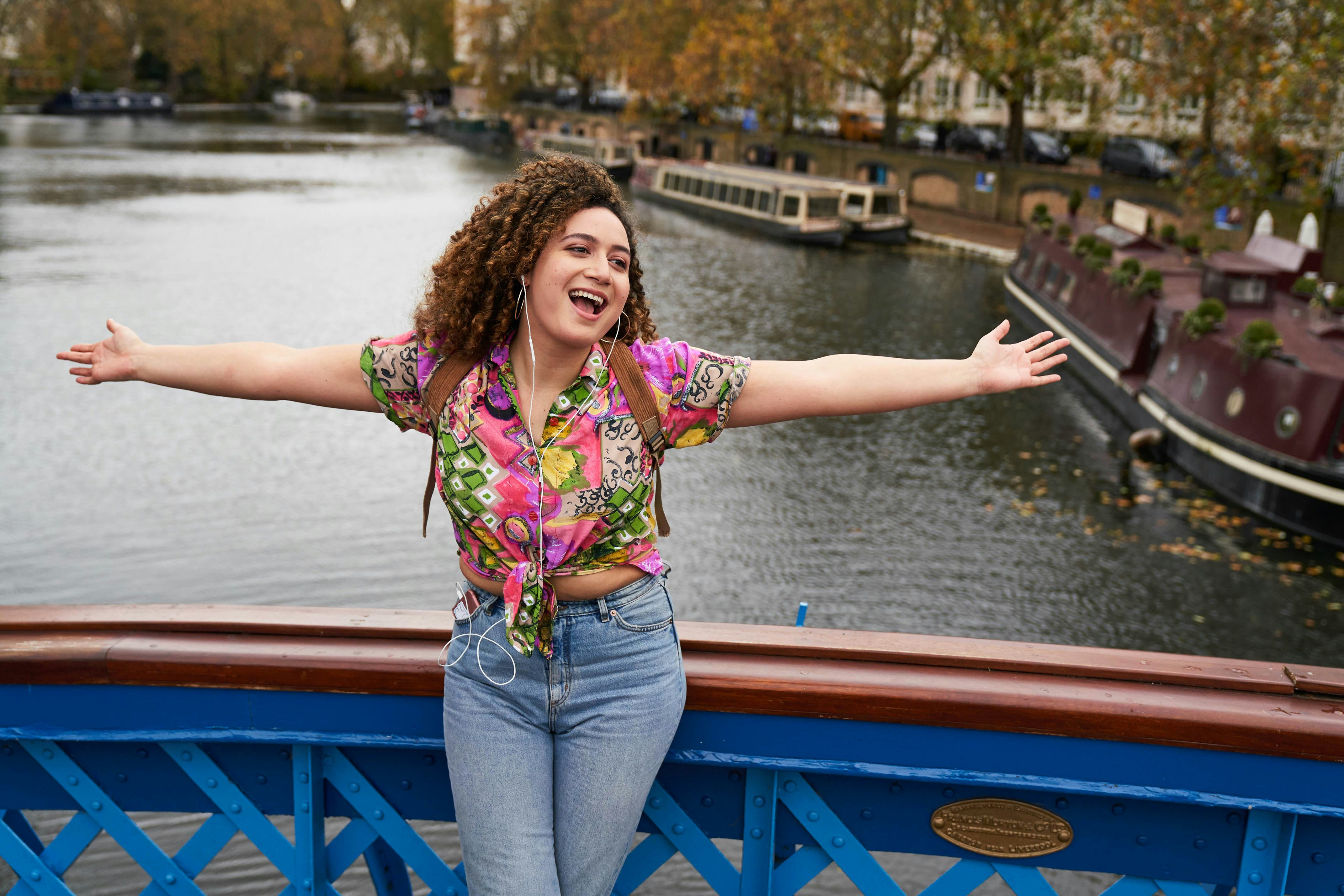 Rose Matafeo On Her Love Of & Making Her 'Starstruck' Lead