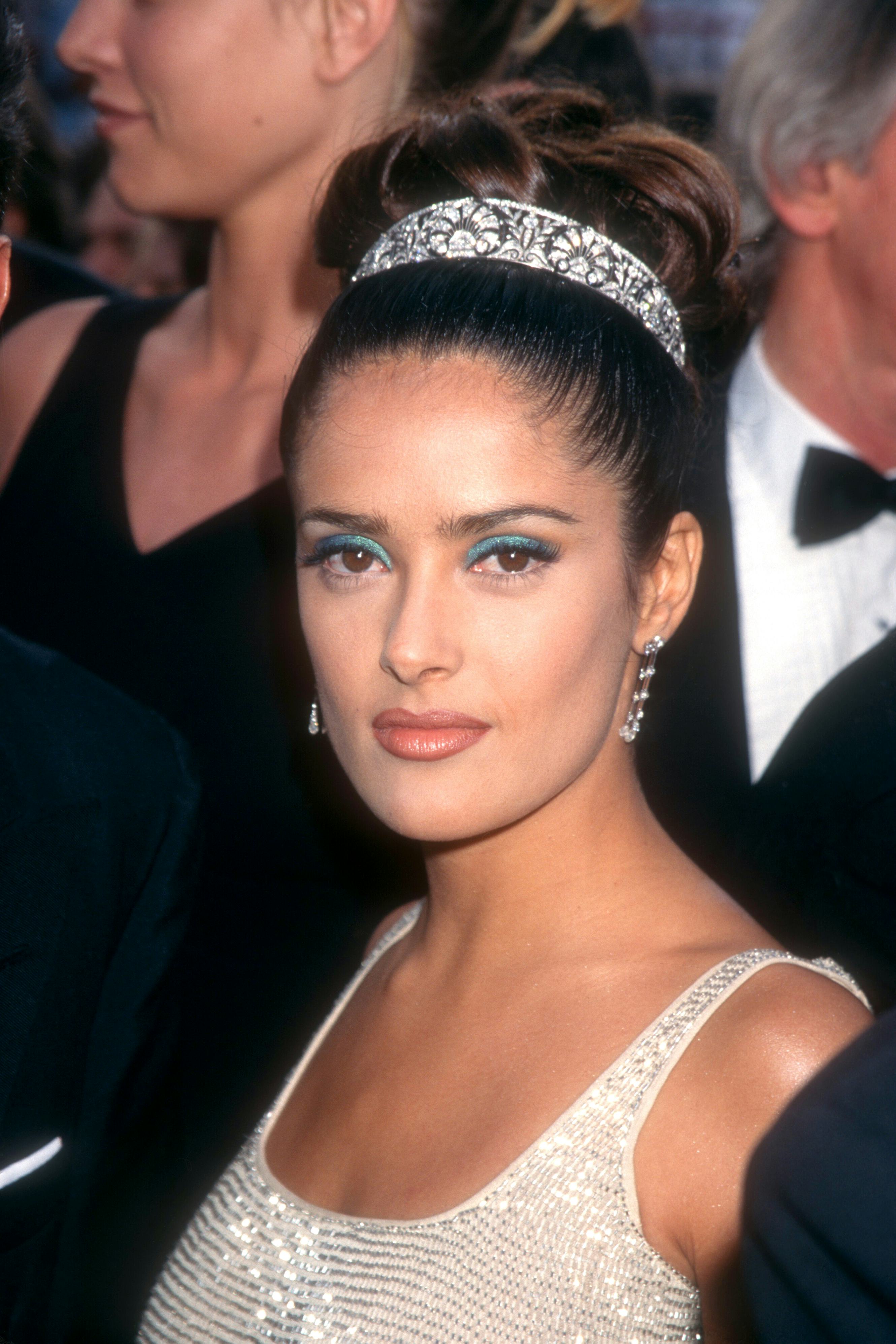 6 '90s beauty trends that should have been more popular.