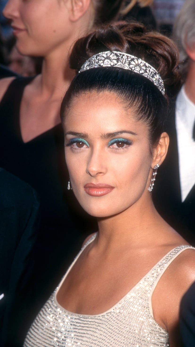 6 '90s beauty trends that should have been more popular.