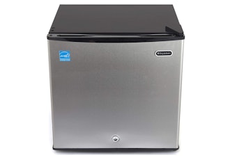 Whynter CUF-112SS Upright Stainless Steel Freezer