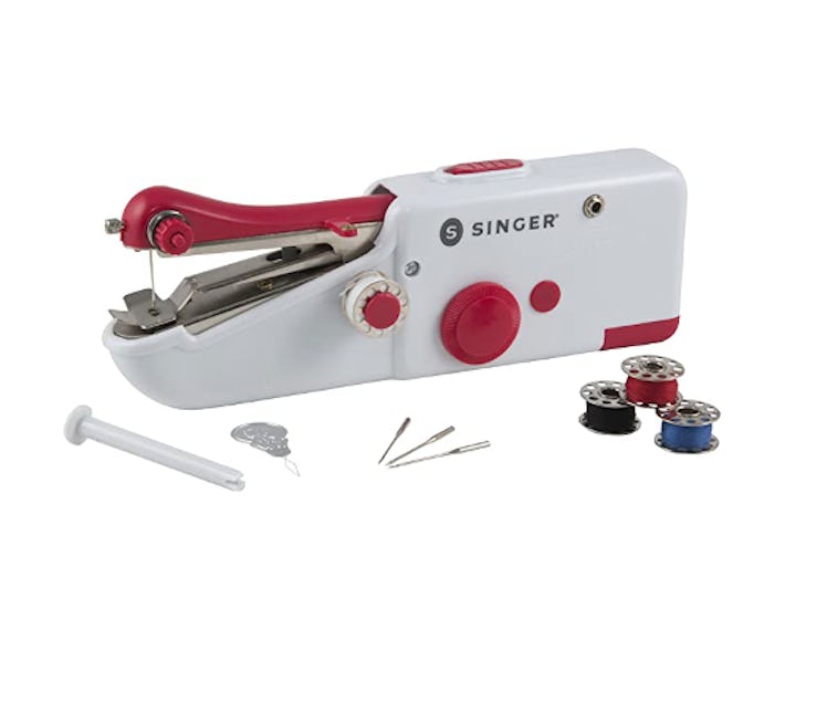 SINGER Portable Mending Machine