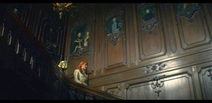 The portraits in the royal palace in Shadow and Bone