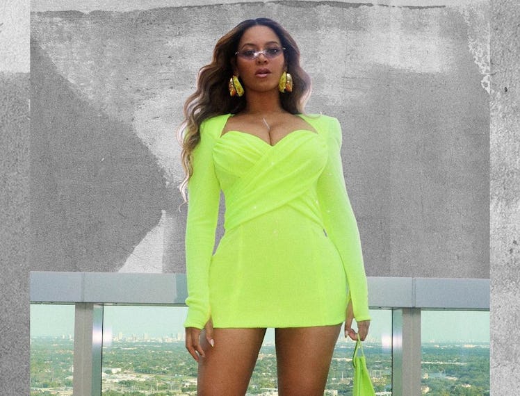 Beyoncé wearing lime green