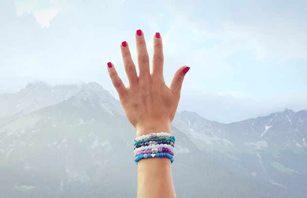 bead jewelry  is a great DIY mother's day gift idea 