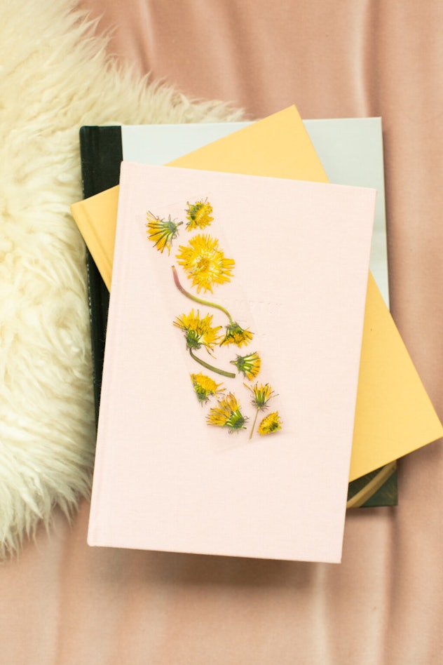 pressed flower bookmarks are a great DIY mother's day gift idea 