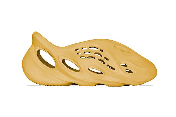 Yeezy "Ochre" Foam Runner