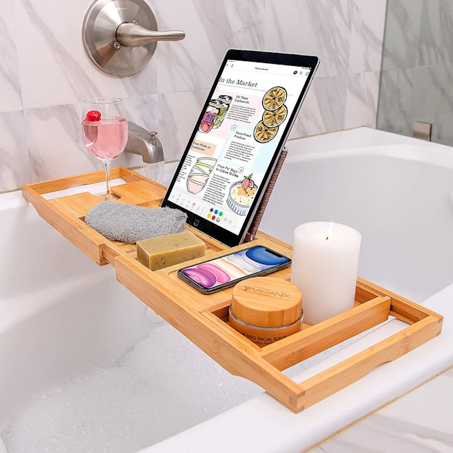 Homemade Living Bamboo Bathtub Caddy