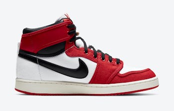 Nike S Highly Anticipated Jordan 1 Ko Chicago Sneaker Drops In May Nike S Highly Anticipated Jordan 1 Ko Chicago Sneaker Drops In May
