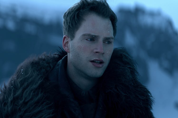 Calahan Skogman as Matthias Helvar in Shadow And Bone.