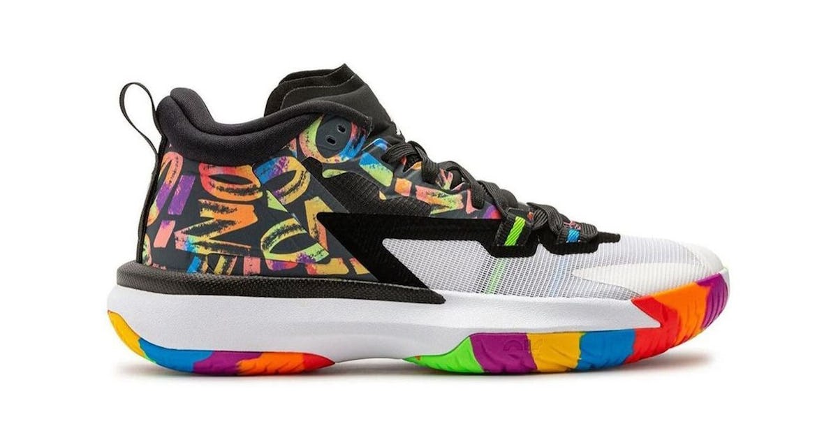 Zion Williamson S First Jordan Basketball Shoe Is An Explosion Of Colors Zion Williamson S First Jordan Basketball Shoe Is An Explosion Of Colors