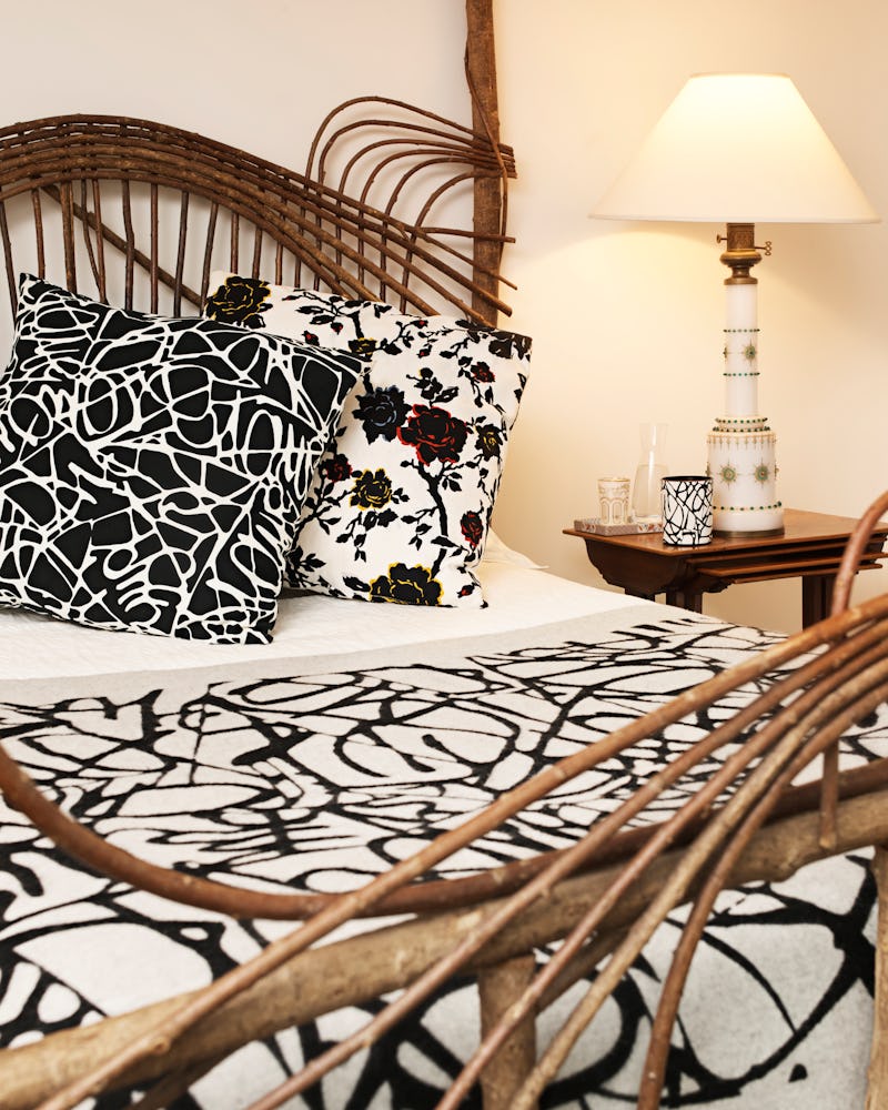 The H&M x Diane von Furstenberg collection features decor with iconic prints