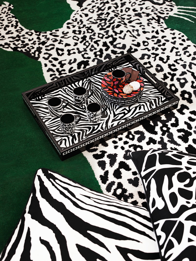 The Diane Von Furstenberg X H M Home Collection Brings These Iconic Wrap Dress Prints To Your Space